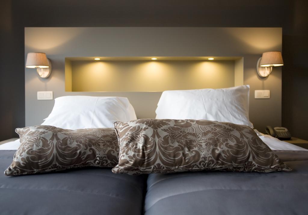 Tuinhotel Ломел Екстериор снимка
